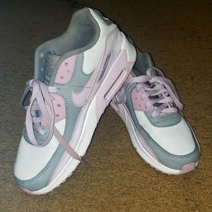 Purple Nike Airmax's